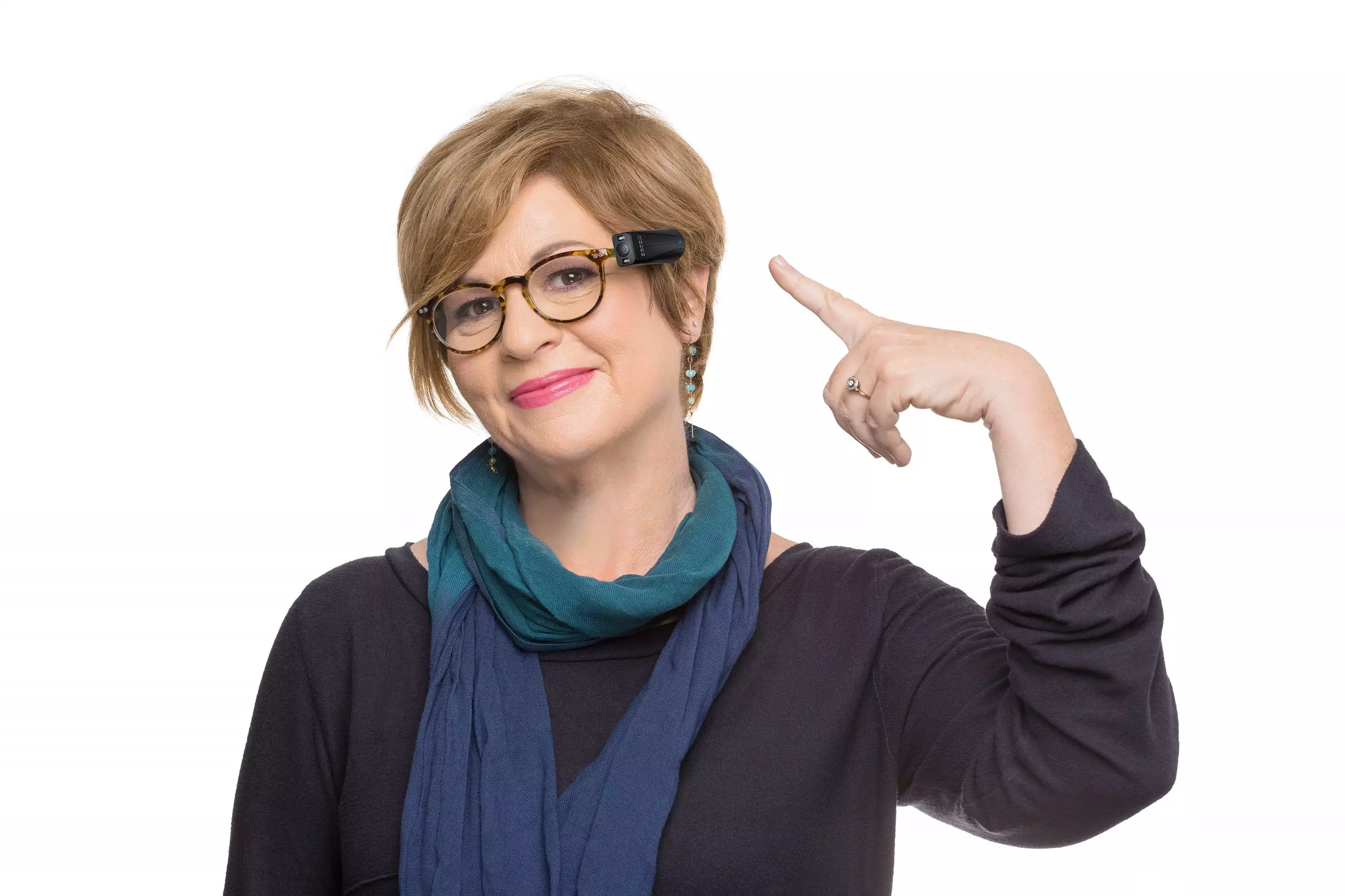 Dạy người khác đối phó với tình trạng mất thị lực: Câu chuyện của Debbi McKenzie