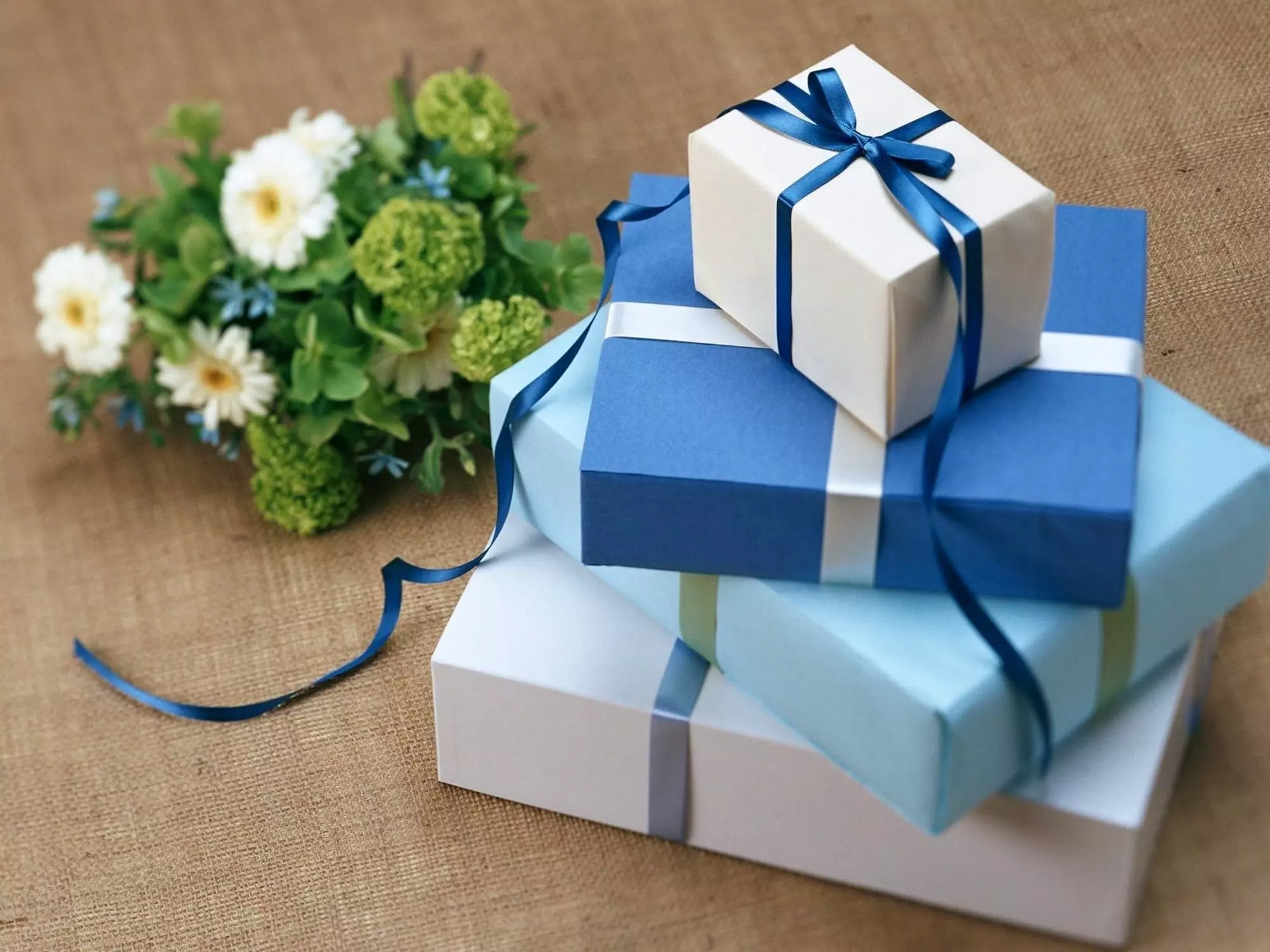 5 món quà hàng đầu dành cho người mù trong mọi dịp