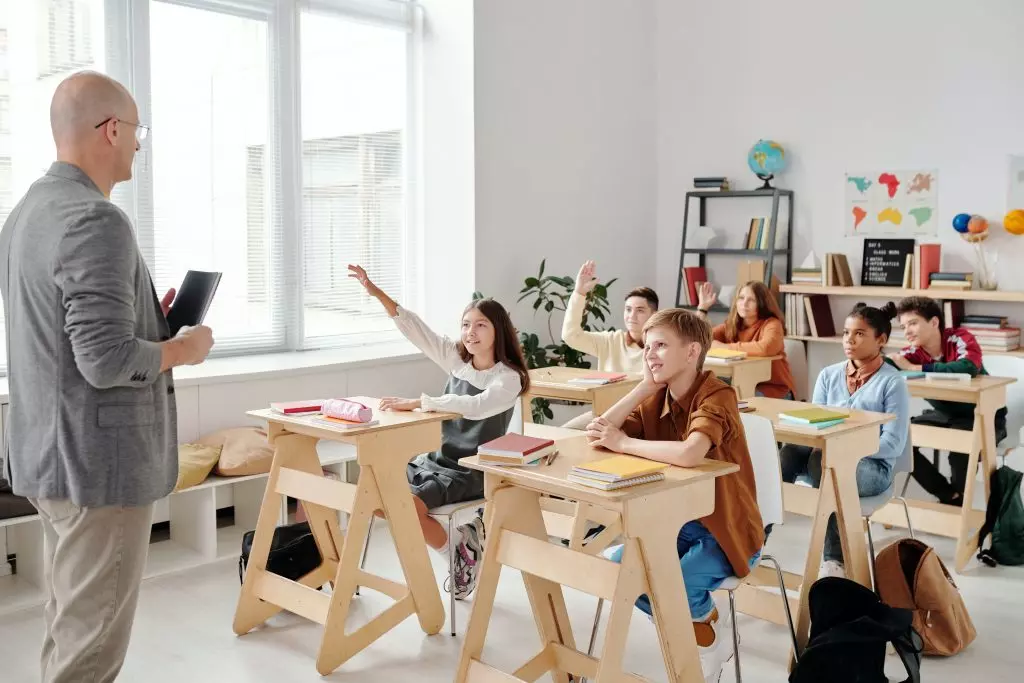 Học tập thay thế giúp trẻ em gặp khó khăn trong học tập - OrCam Learn